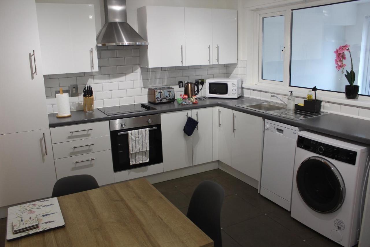 Anjore House - Modern Serviced Apartment In بلفاست المظهر الخارجي الصورة